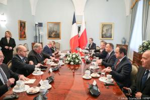O gospodarce i współpracy politycznej Prezydent RP z Przewodniczącym Senatu Francji