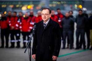 Powitanie polskich strażaków po powrocie z misji w Turcji – uroczystość z udziałem kierownictwa MSWiA