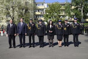 [VIDEO] Szef MEiN podczas inauguracji roku akademickiego w Akademii Pożarniczej: Jesteśmy murem za polskim mundurem