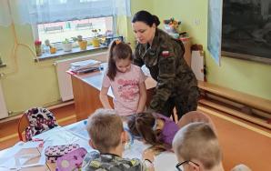 Dzień Dumy z Munduru: honor i służba w sercu polskich żołnierzy