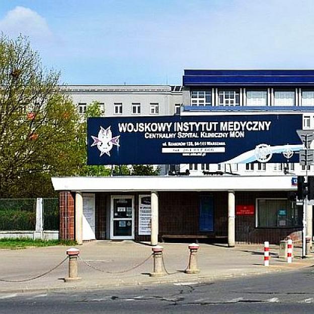 Wypadek z udziałem kolumny rządowej przewożącej Premier Beatę Szydło. Szefowa rządu Śmigłowcem LPR przetransportowana do szpitala w Warszawie