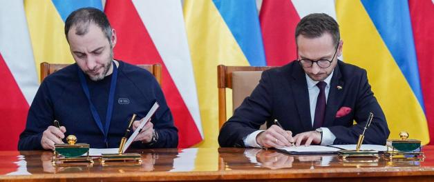 Memorandum dot. odbudowy Ukrainy podpisane przez ministra rozwoju i technologii Waldemara Budę i wicepremiera Ukrainy Oleksandra Kubrakova.
