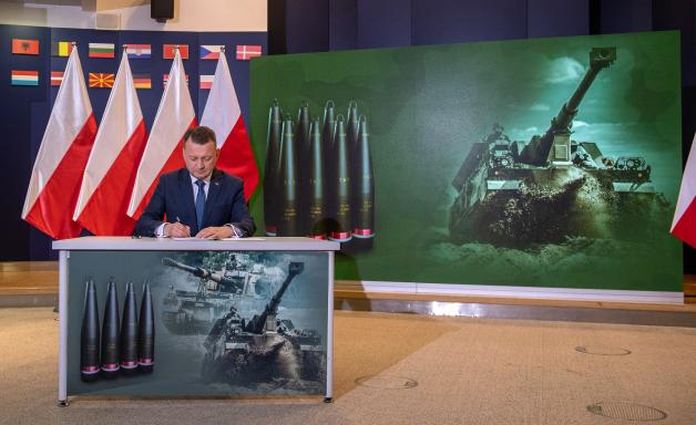 [VIDEO] Polski przemysł zbrojeniowy dostarczy wojsku setki tysięcy sztuk amunicji artyleryjskiej