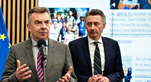 [VIDEO] Minister Dariusz Wieczorek ogłosił, że przekaże 200 mln zł więcej na badania dla Narodowego Centrum Nauki