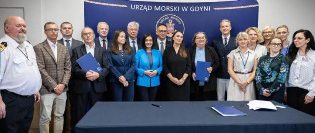 Ważna umowa przybliżająca budowę infrastruktury morskiej dla elektrowni jądrowej na Pomorzu podpisana